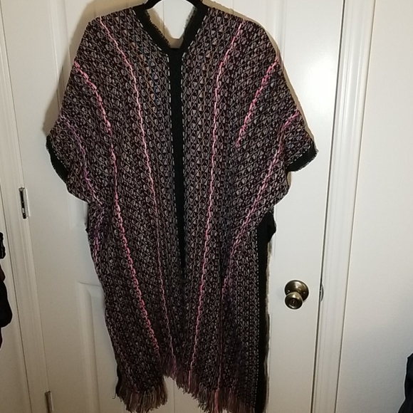 Free People Poncho Wrap, Multi-Color, OS with Tag - Picture 4 of 5